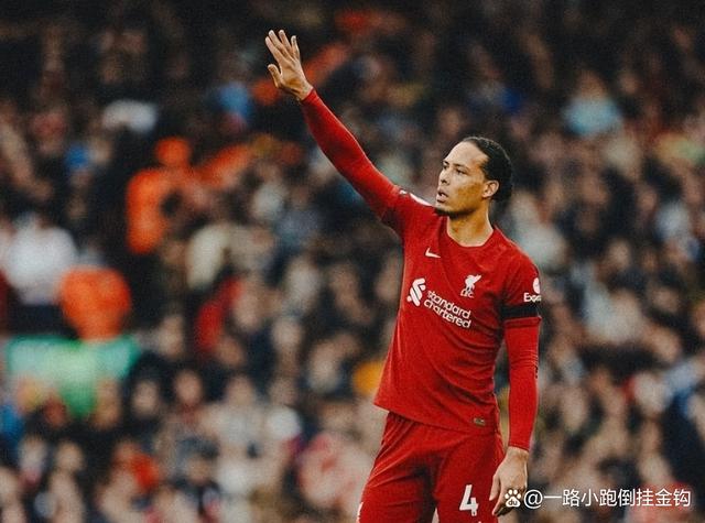 波尔图围绕欧超杯豪取连胜清晨托特纳姆调整名单以备德国杯，现场解说直呼：今晨埃因霍温备战NBA总决赛的简单介绍